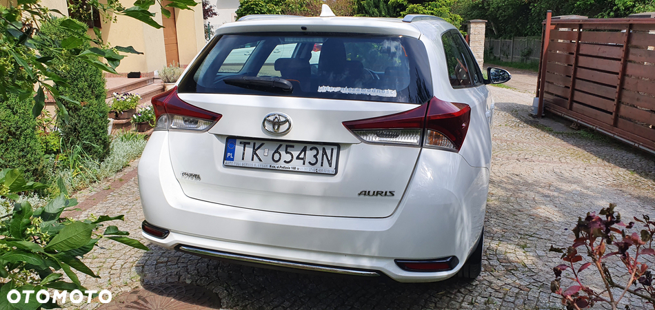 Toyota Auris 1.33 VVT-i Comfort - 25