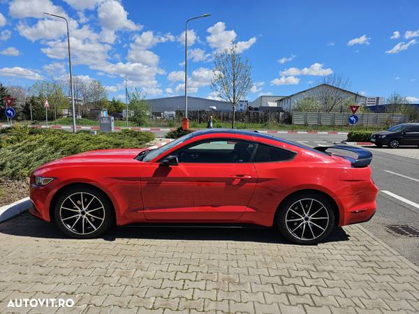 Ford Mustang 2.3 EcoBoost - 6