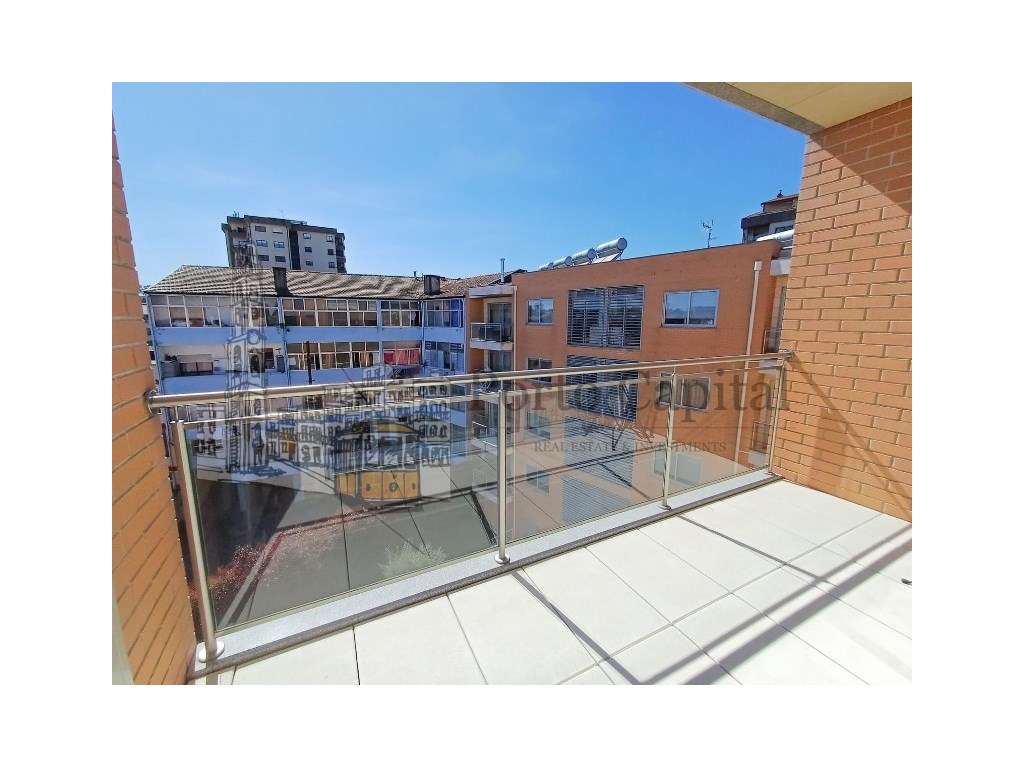 FANTASTICO APARTAMENTO T3 (2 SUITES), COM DUAS FRENTES, VARANDAS , ... - Grande imagem: 4/44