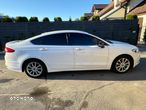 Ford Fusion - 4