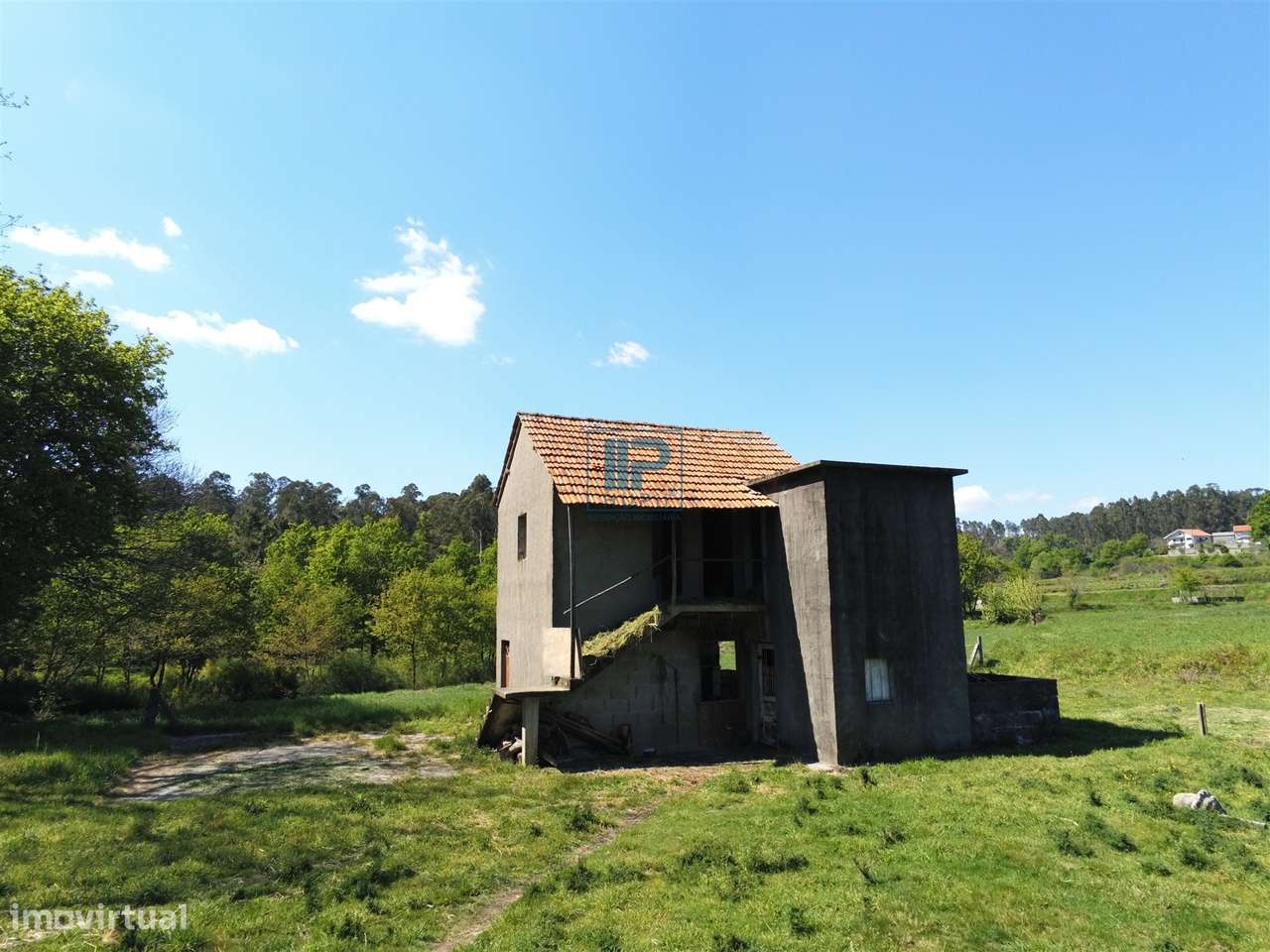 Moradia para Restaurar T3 Venda em Borba de Montanha,Celorico de Basto - Grande imagem: 4/16