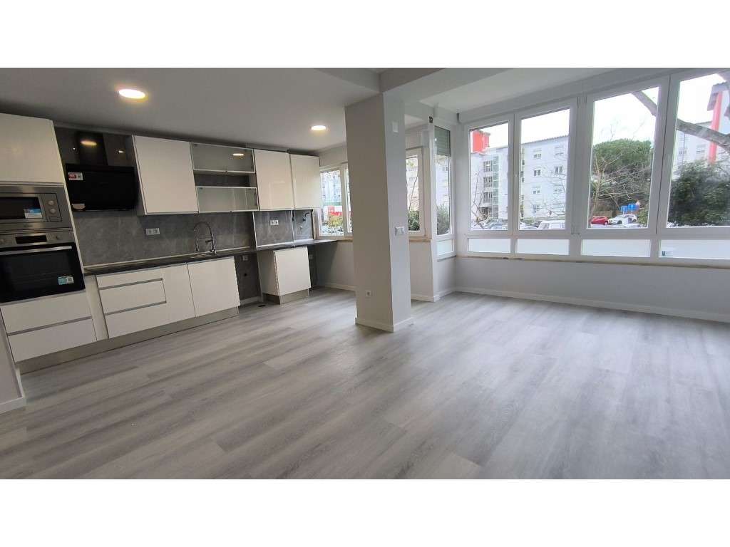 Apartamento T2 Totalmente Remodelado em Oeiras - Grande imagem: 5/33