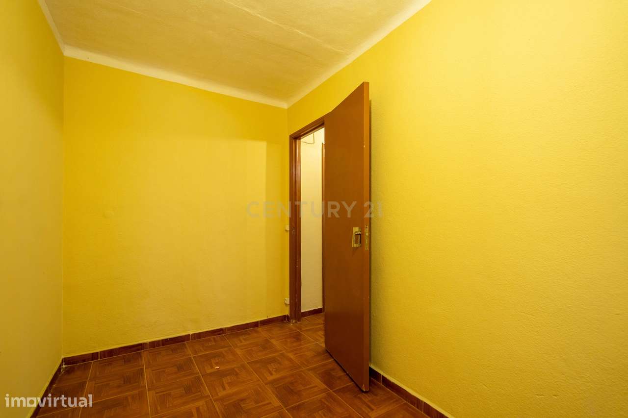 Moradia T3 c/ Vista para o Rio Mondego-7