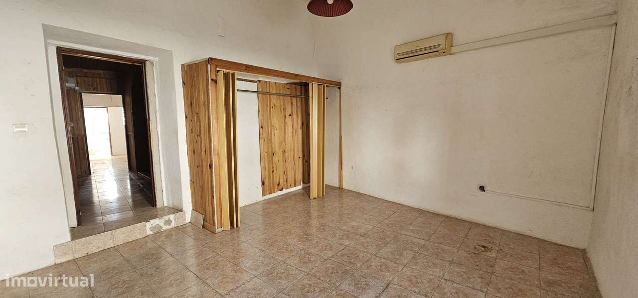 Apartamento T3 no Centro da Cidade de Moura-5