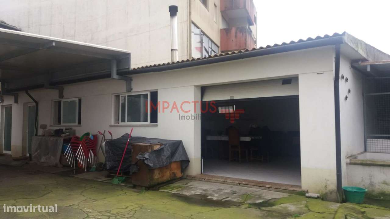 Moradia em pedra para restauro - Grande imagem: 4/35