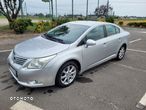 Toyota Avensis 2.0 D-4D 2010 - 9