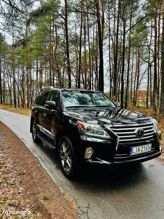 Lexus LX 570 - 16