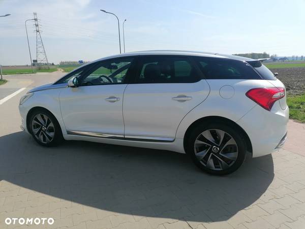 Citroën DS5 2.0 HDi Pure Pearl - 13