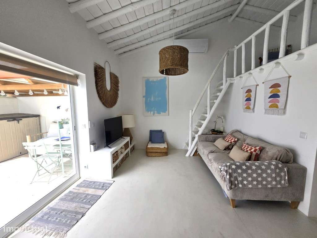 Simpática Moradia T2 com Piscina, perto da praia da Amieira - Grande imagem: 5/25