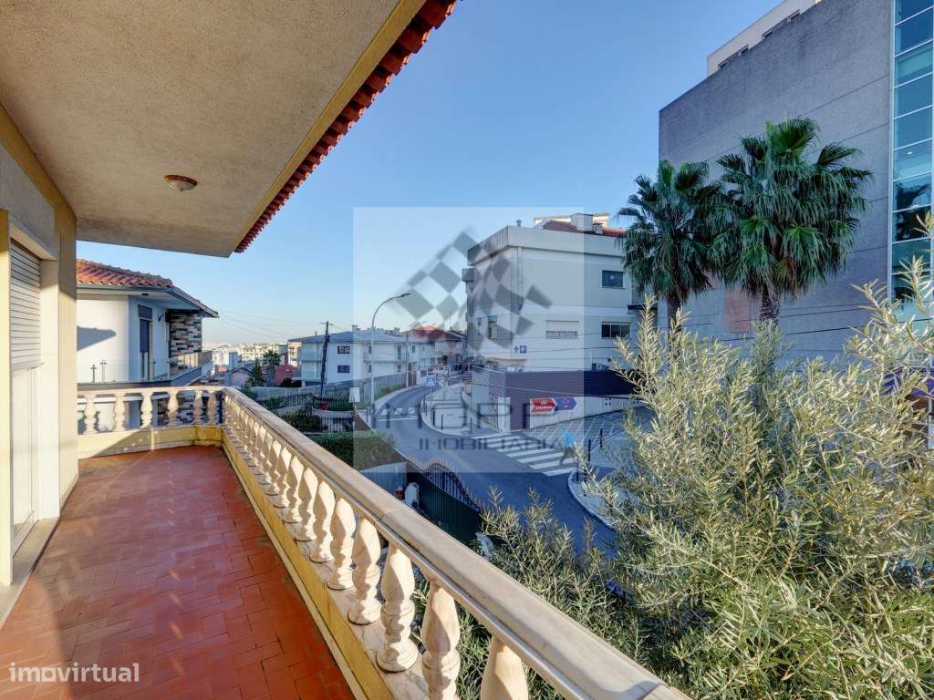 Moradia de Excelência na Amadora - Exclusividade, Conforto e Locali...-33