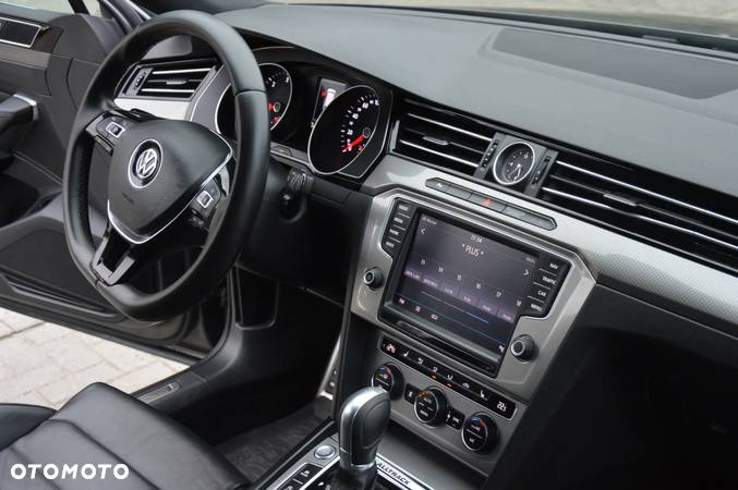 Volkswagen Passat 2.0 TDI BMT Highline DSG - 18