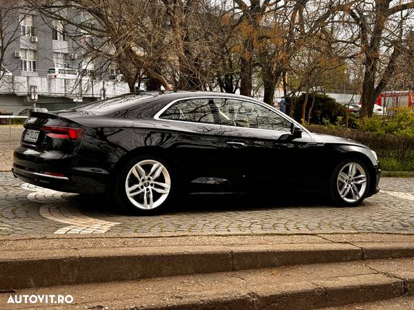 Audi A5 Coupe 2.0 40 TDI quattro S tronic Design - 2