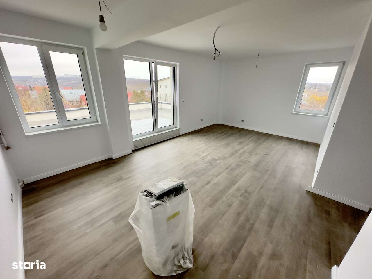 Intabulat!Ap 2 camere 78mp Terasa acoperita Capat Pacurari-7