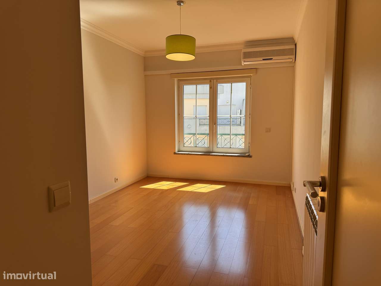 T4 Jardins das Artes, varandas e 2 garagens-12