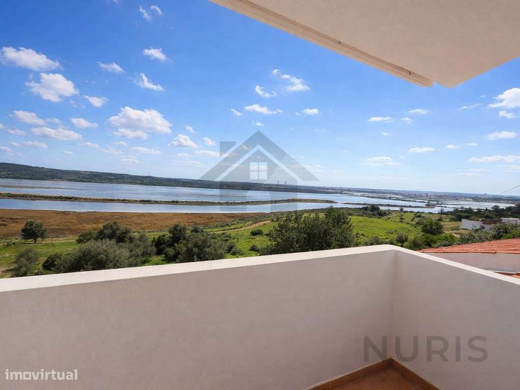 Moradia T3 com Vista Rio para venda em Portimão - Grande imagem: 4/40