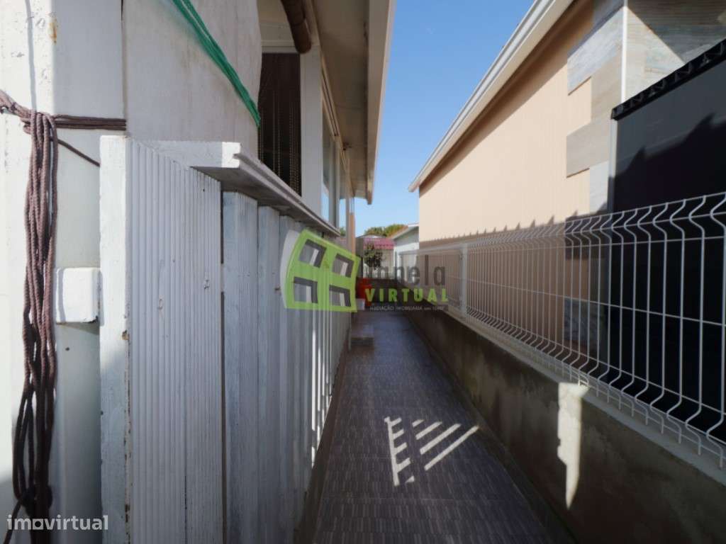 Moradia Isolada T1+1, Parque Verde-14