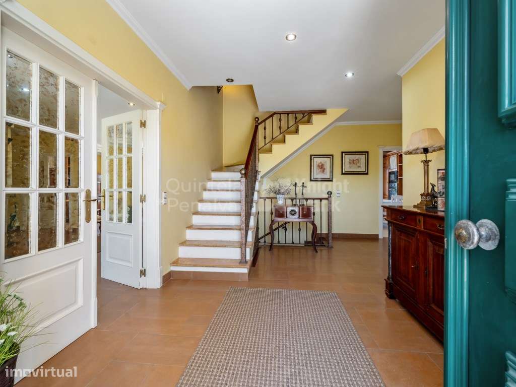 Moradia T4 com jardim e piscina interior no Parque Natural da Arrábida - Grande imagem: 5/40