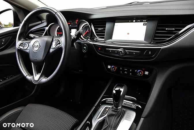 Opel Insignia 1.5 T GPF Innovation S&S - 38