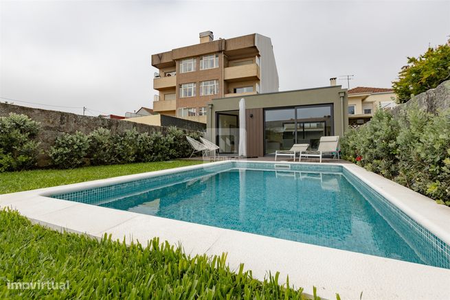 Moradia T3, com jardim e piscina-50