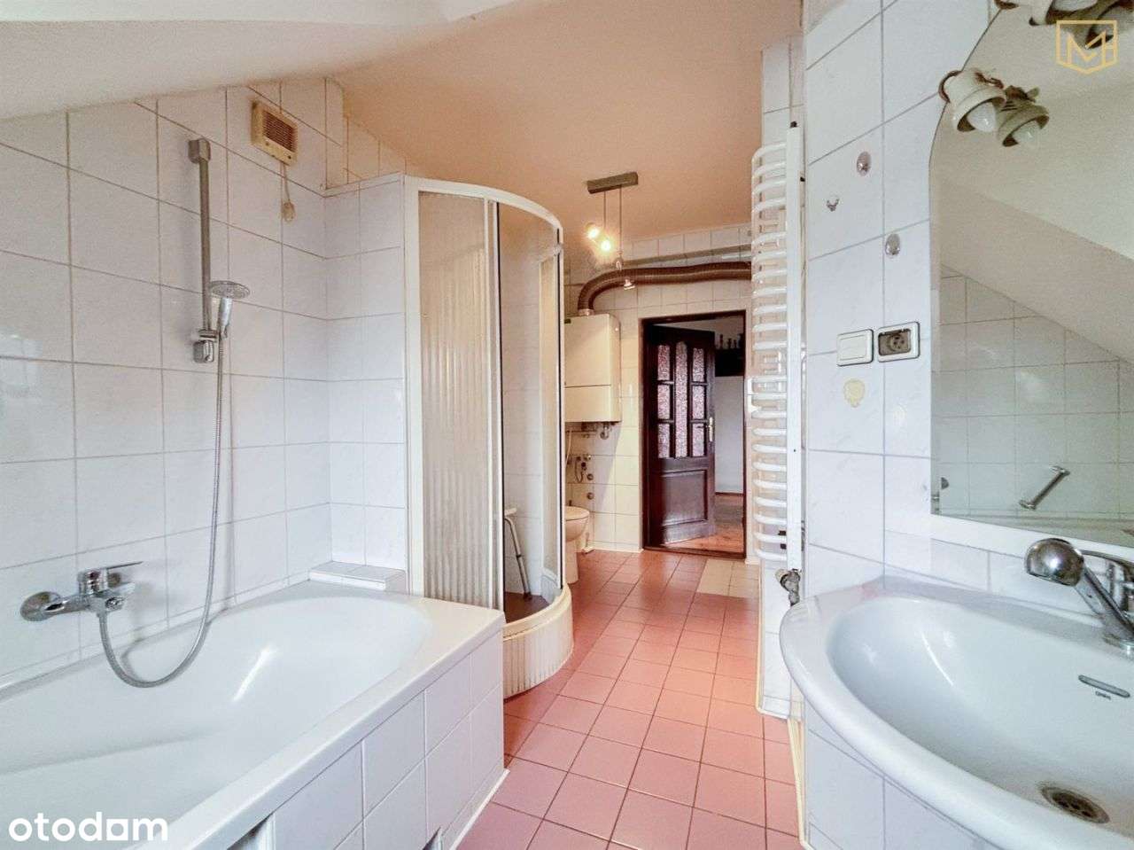 Duża działka | 3 kondygnacje | Wiele scenariuszy-10