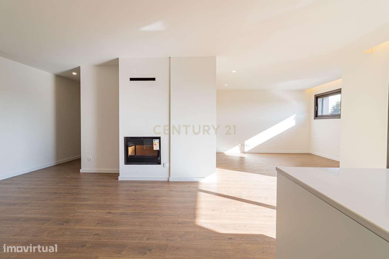 Apartamento T3 Novo com 3 Suítes e Garagem Dupla – Vila de Prado (Vila - Grande imagem: 5/20