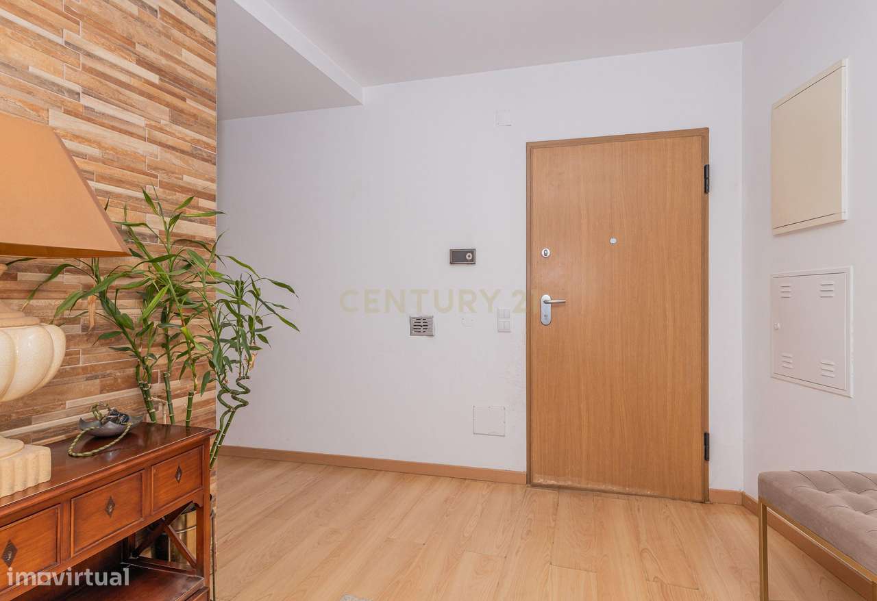 Moradia Moderna T4 em São Domingos de Rana, Cascais - Grande imagem: 3/48