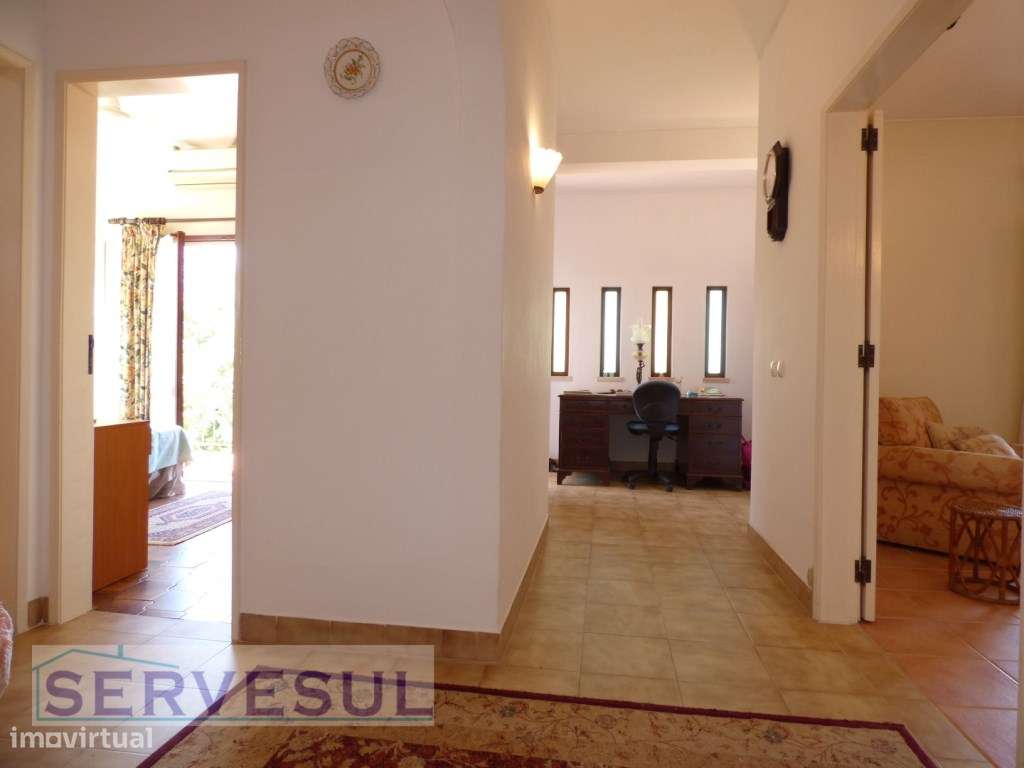 Charmosa moradia situada a apenas 1 km da vila de Paderne e a 20 mi...-30