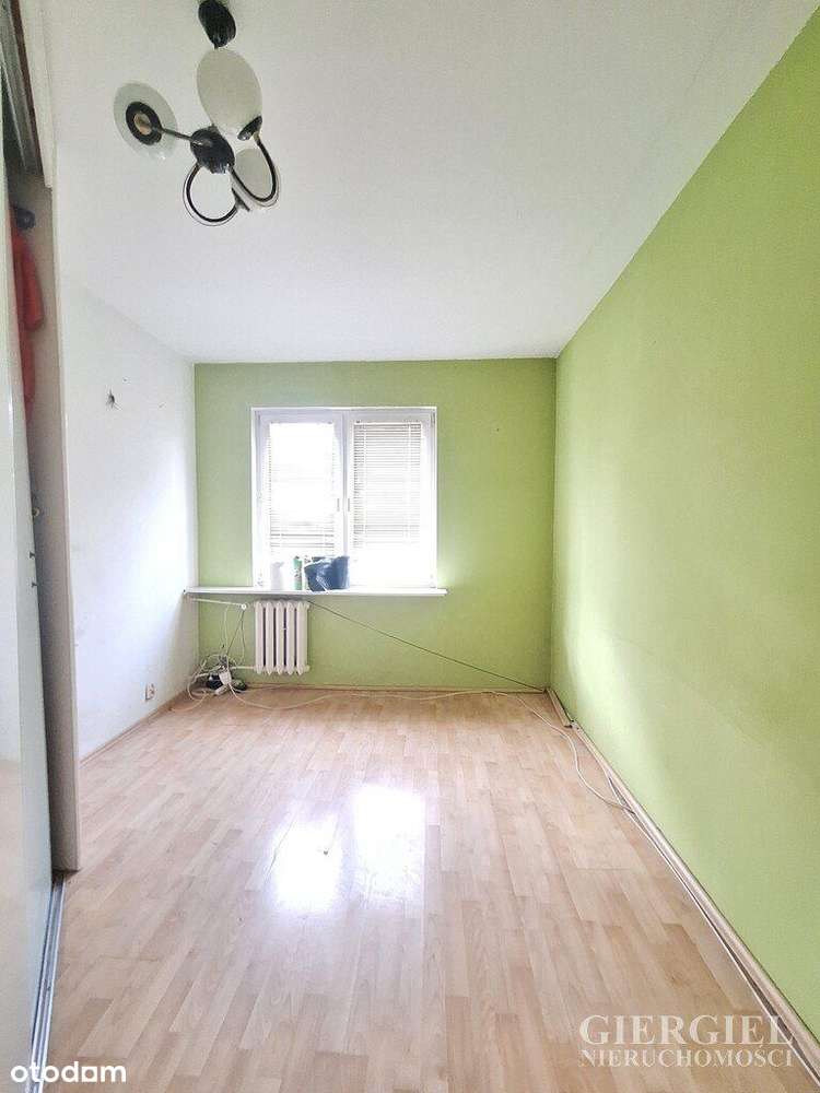 4 pokojowe mieszkanie przy ul. Malczewskiego-5