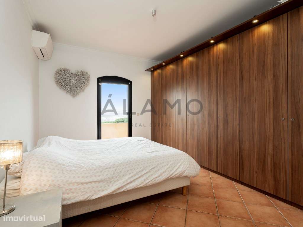 Villa tradicional com piscina em Loulé-13