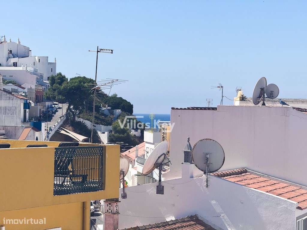 Apartamento T2 renovado para venda no centro e junto à praia de Car... - Grande imagem: 4/25