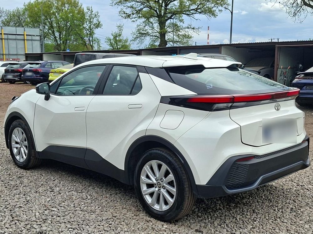 Toyota C-HR 2024