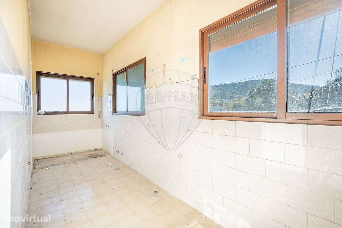 Moradia T3 para venda-18