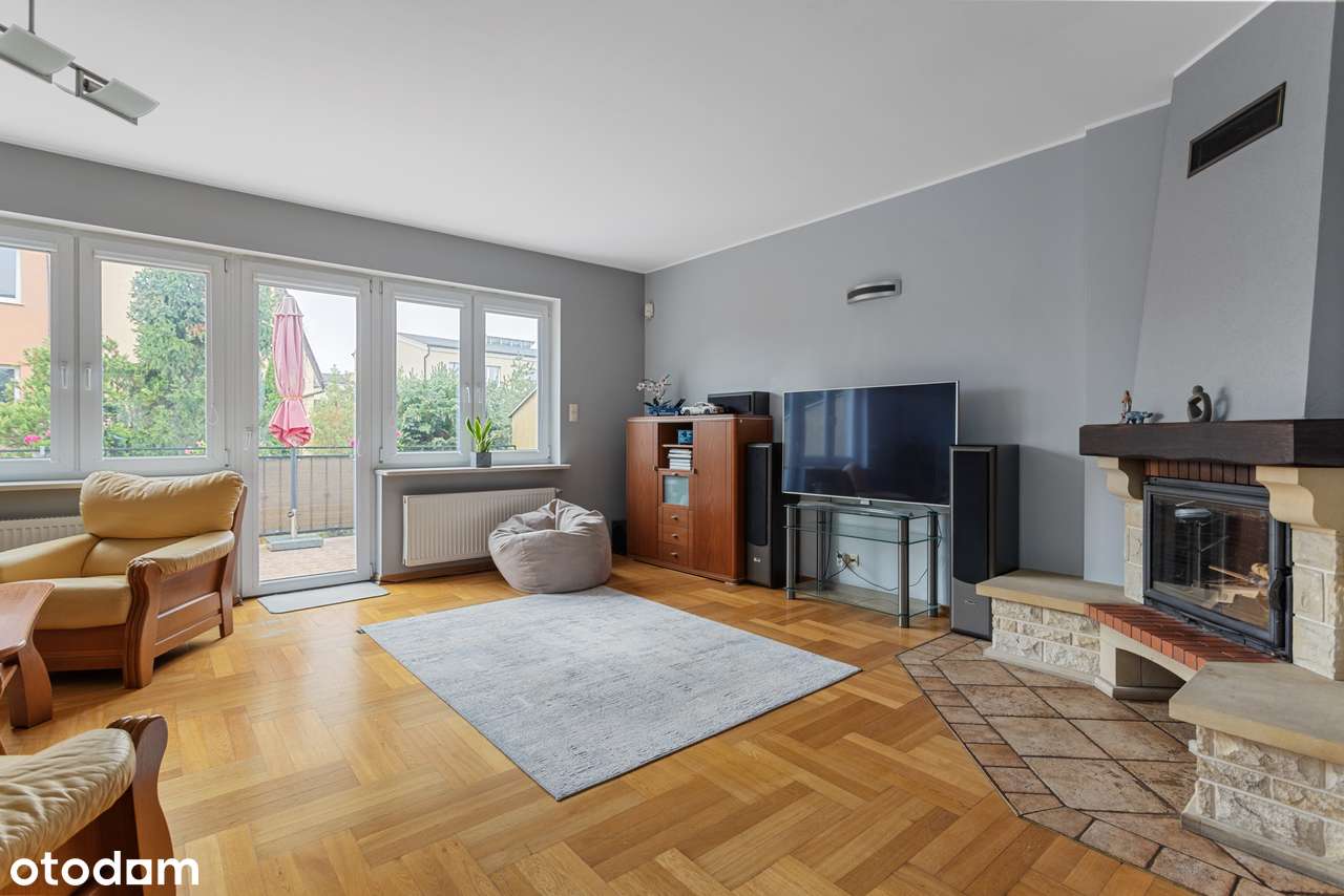 Skrajny szeregowiec, większa działka 345m2. Atrakcyjne położenie-cisza-0