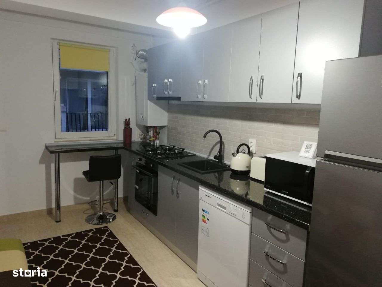 Prima inchiriere garsoniera  decomandata cu masina spalat vase & birou - Imagine principală: 5/10