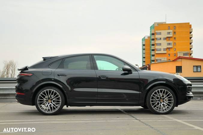 Porsche Cayenne Coupe S - 6