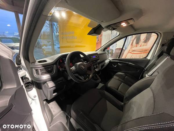 Renault Trafic - 13