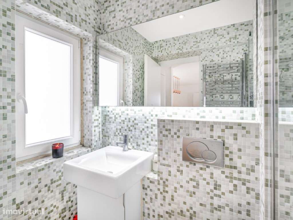 Apartamento T2 duplex junto ao Rio Tejo, em Lisboa-5