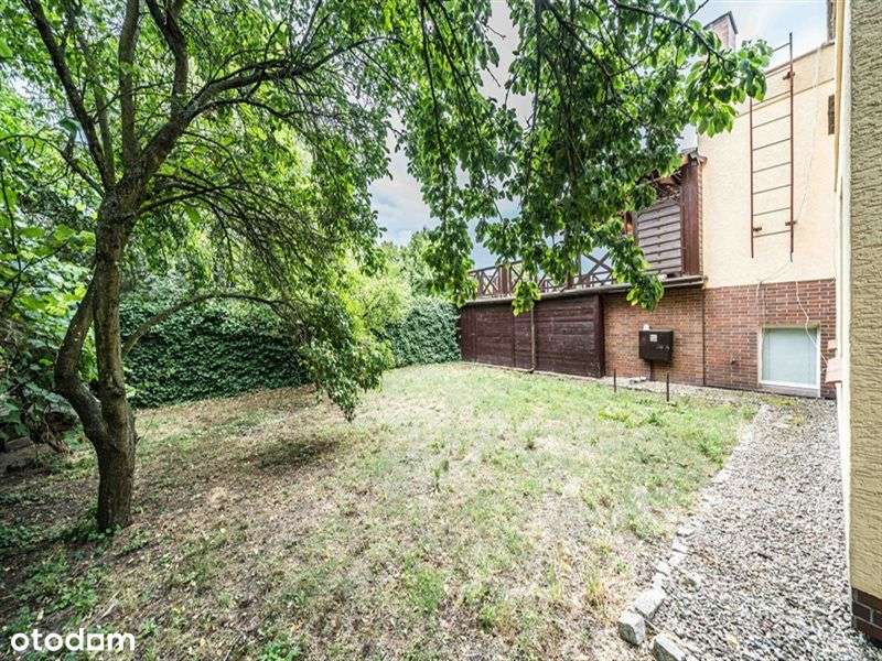 Dom w centrum Tarnowa Podgórnego dla dużej rodziny-14