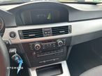 BMW Seria 3 318d DPF Touring Edition Sport - 20