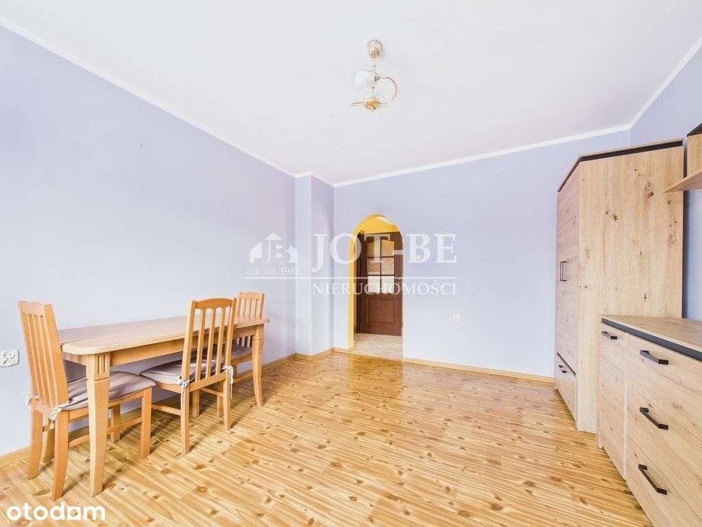 Dom wolnostojący/ Ogród / Lokalizacja-1