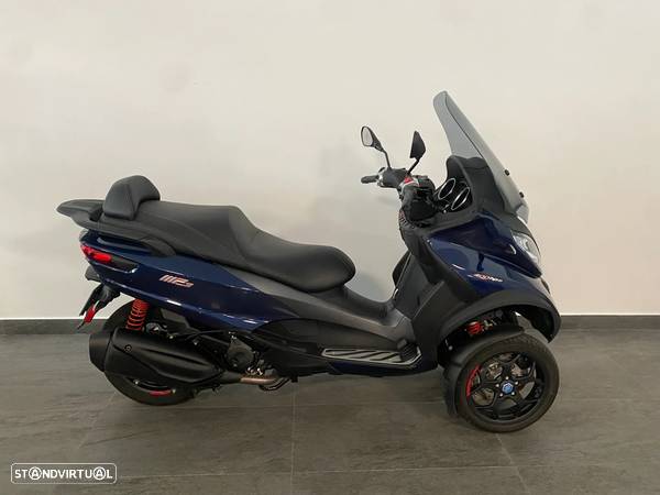 Piaggio MP3 - 6