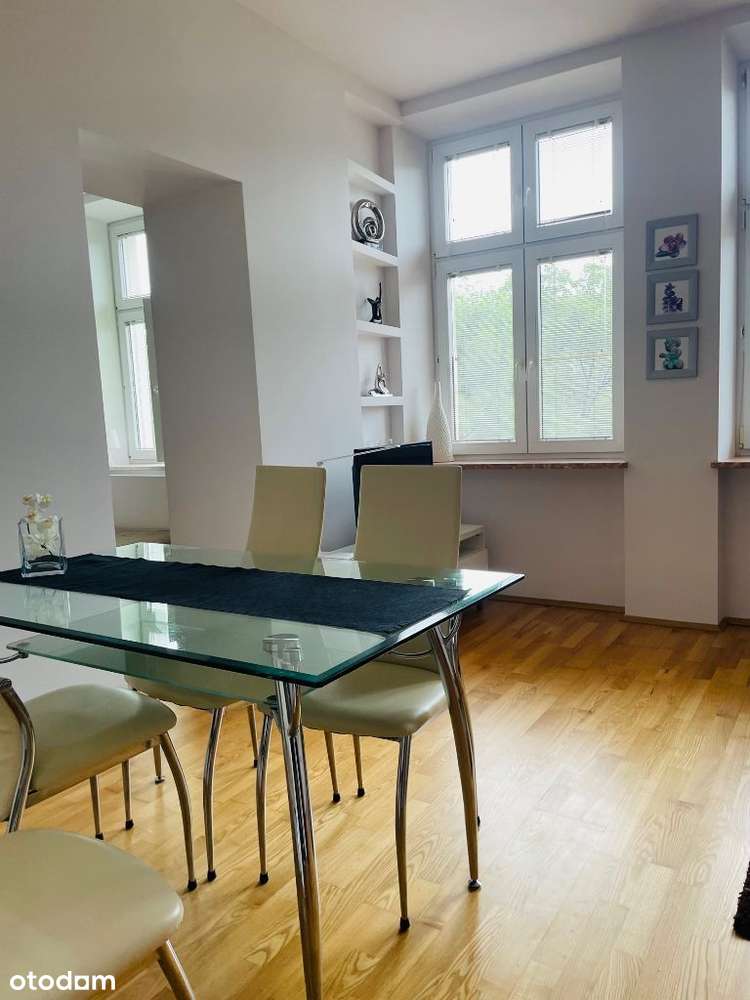 Urocze mieszkanie na Powiślu - Pełny obrazek: 5/8