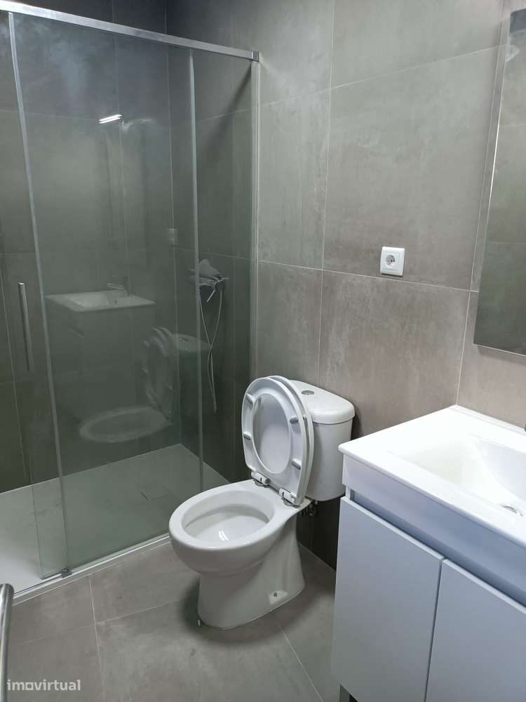 Aluga-se T2 - Penafiel - Grande imagem: 4/5