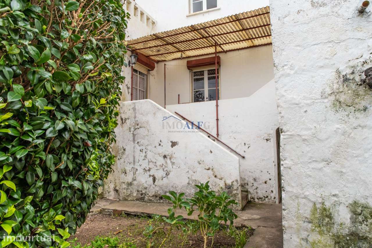 Moradia T4 em Santa Luzia- Angra Heroísmo com vista mar-28