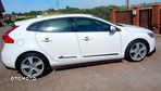 Volvo V40 D3 Momentum - 12