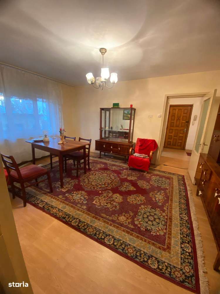 Apartament 2 camere cu centrala si termopan, scoala Miron Costin-1