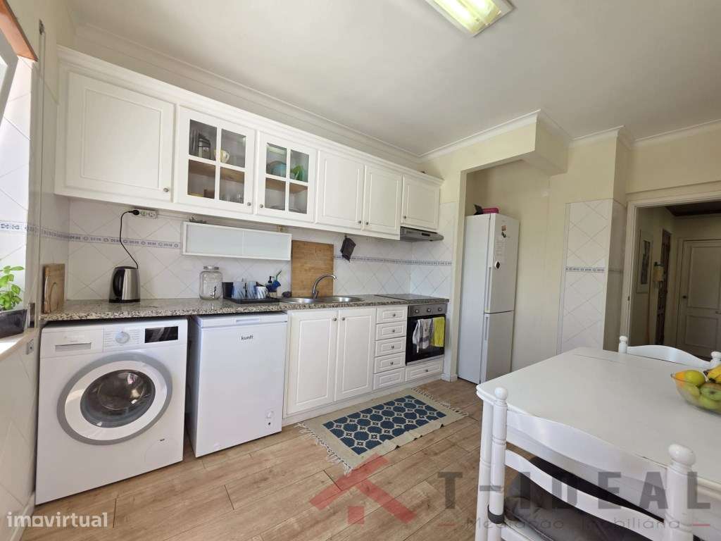 Apartamento T3 no Centro da Lourinhã-5