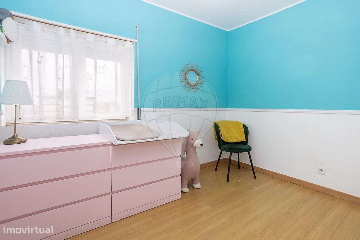 Apartamento T3 à venda em Almada-34