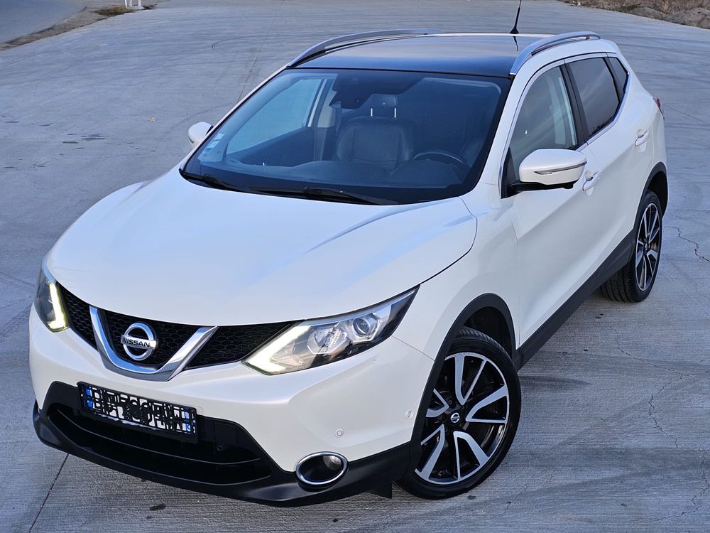 Nissan Qashqai 1.6 DCI Xtronic TEKNA+ 2015