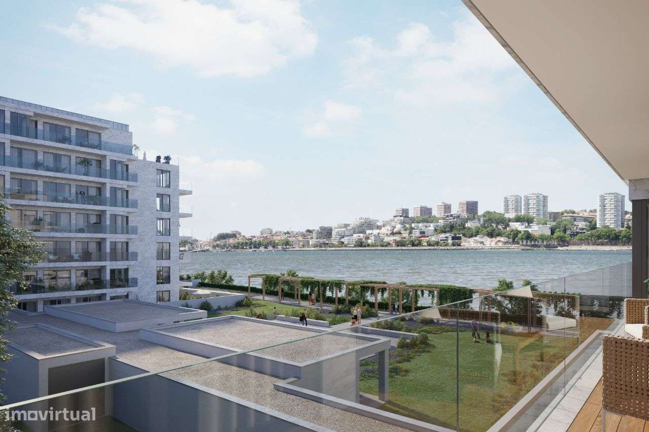 T2 Novo c/ Logradouro e 2 Lugares de Garagem na Afurada (Marina) - Grande imagem: 4/20